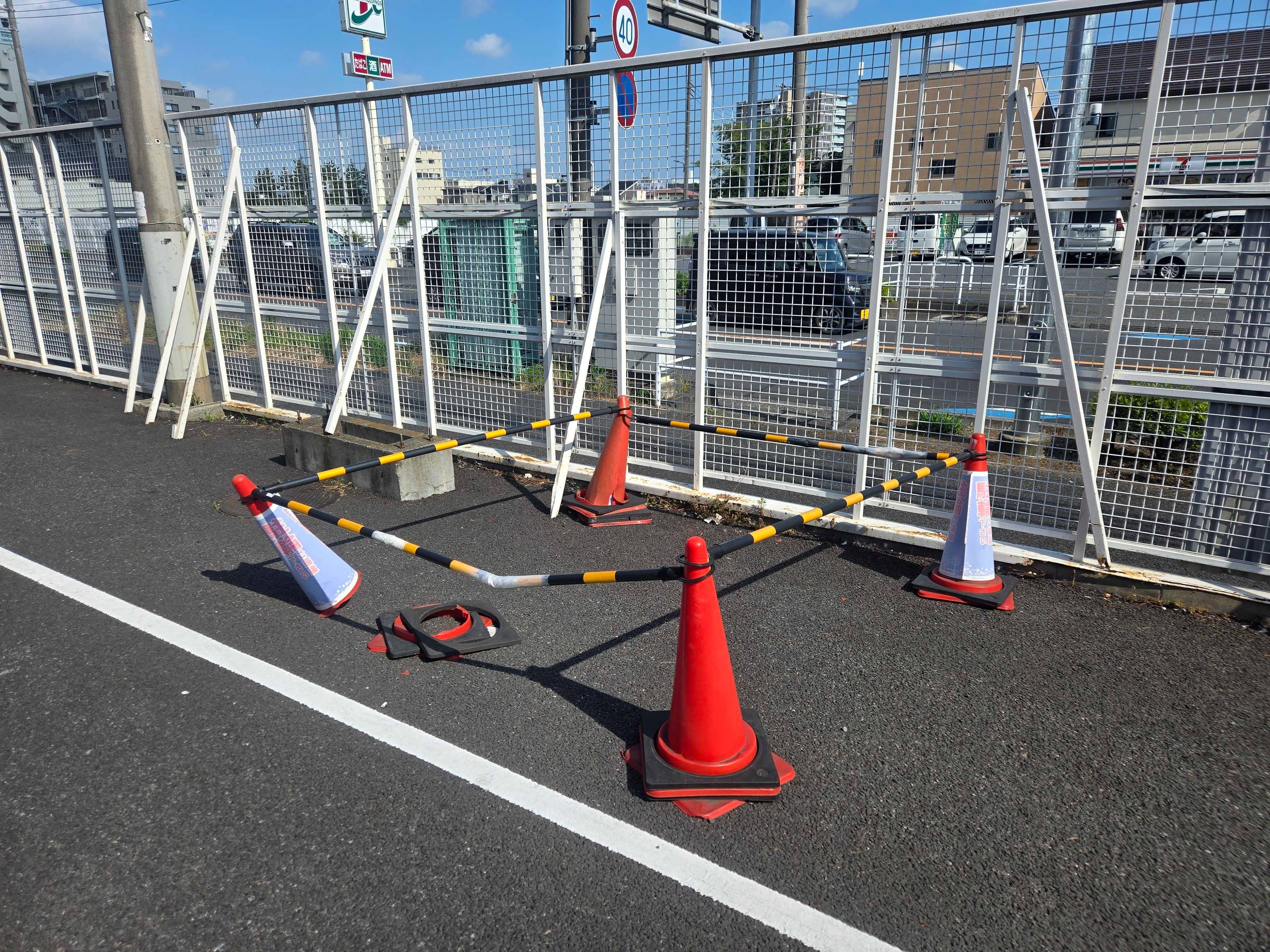 駐輪場 各種プロモーション、会員獲得イベントに最適なスーパーマーケットの屋外催事イベントスペース